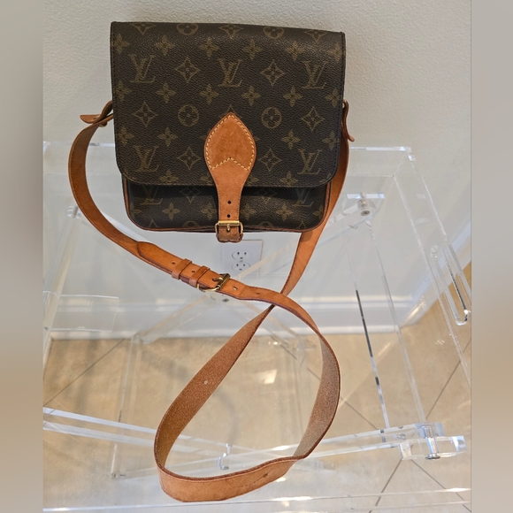 Louis Vuitton Cartouchiere monogram PM crossbody - Picture 2 of 12